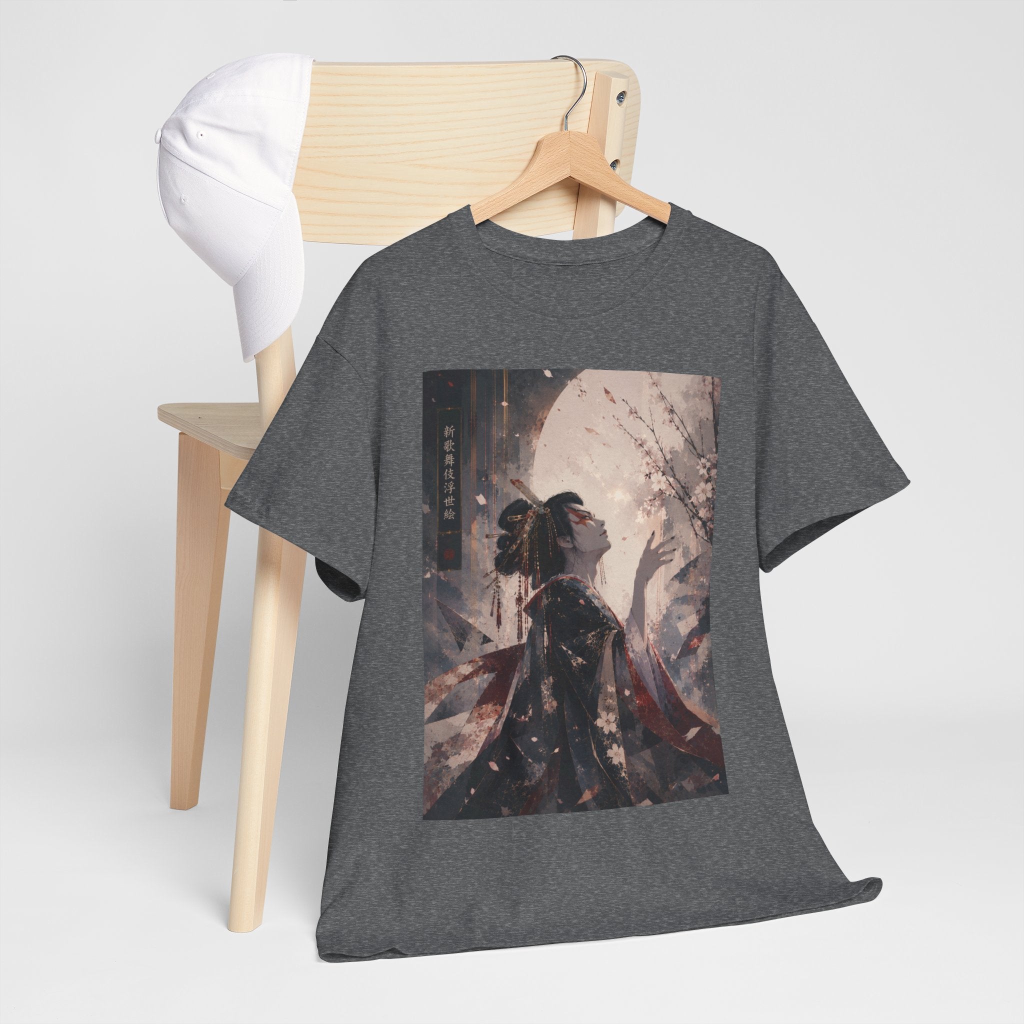 Geisha Moonlight Art Tee — Japanese Aesthetic Graphic T-Shirt